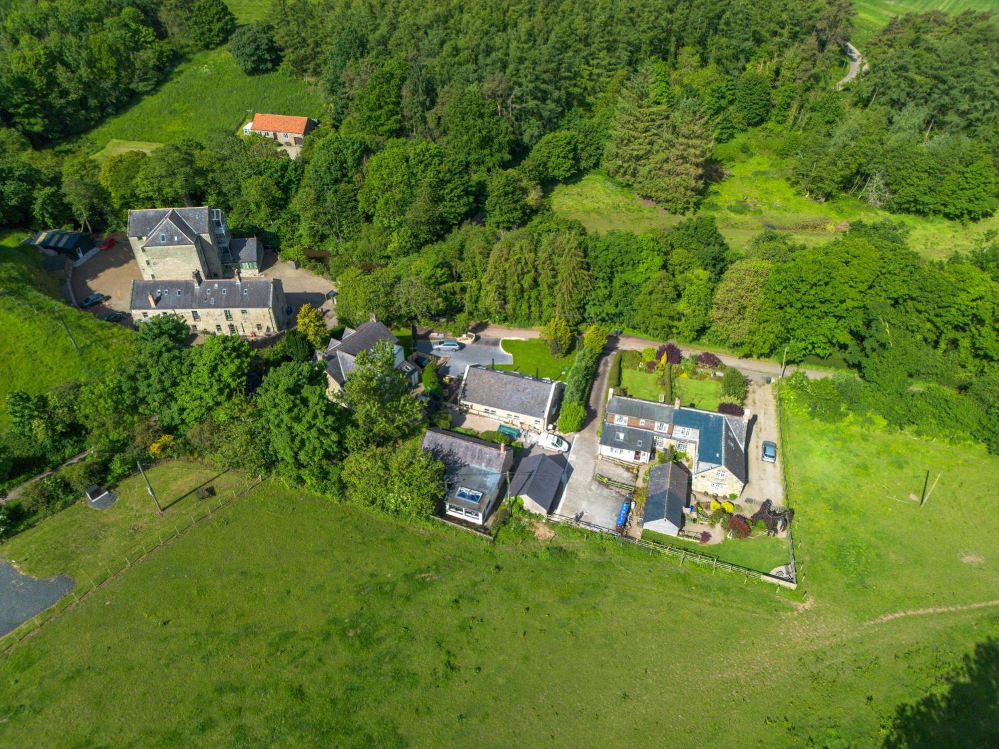 Babbling Burn Cottage - North East Escapes Bamburgh Eksteriør billede